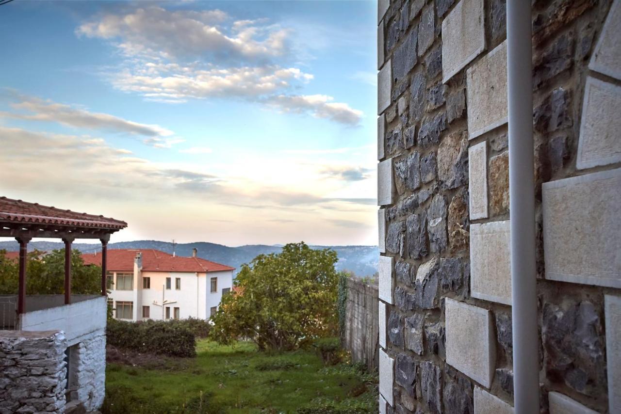 Malevos Traditional Houses Ájosz Pétrosz Kültér fotó