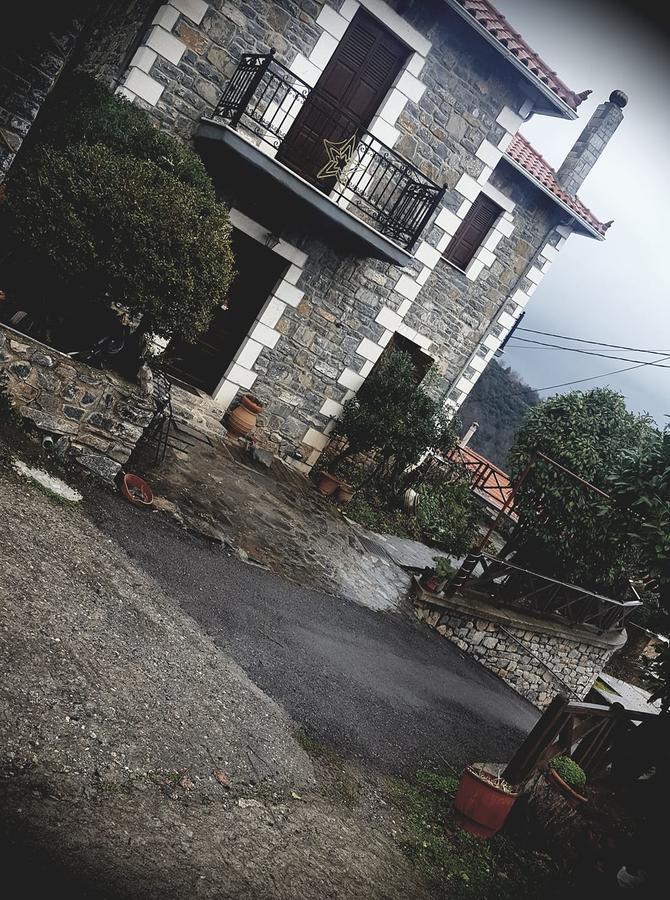 Malevos Traditional Houses Ájosz Pétrosz Kültér fotó